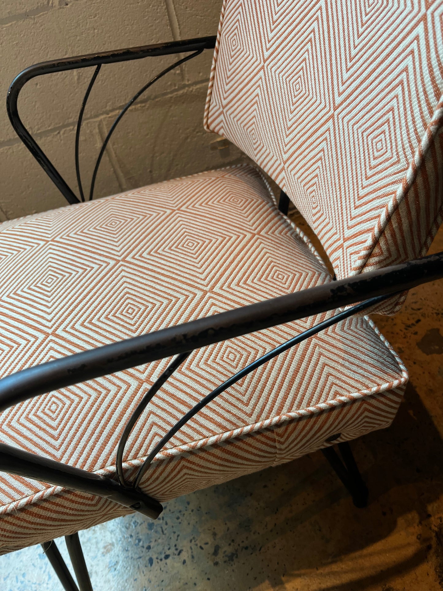 VIKO METAL SWIVEL CHAIR