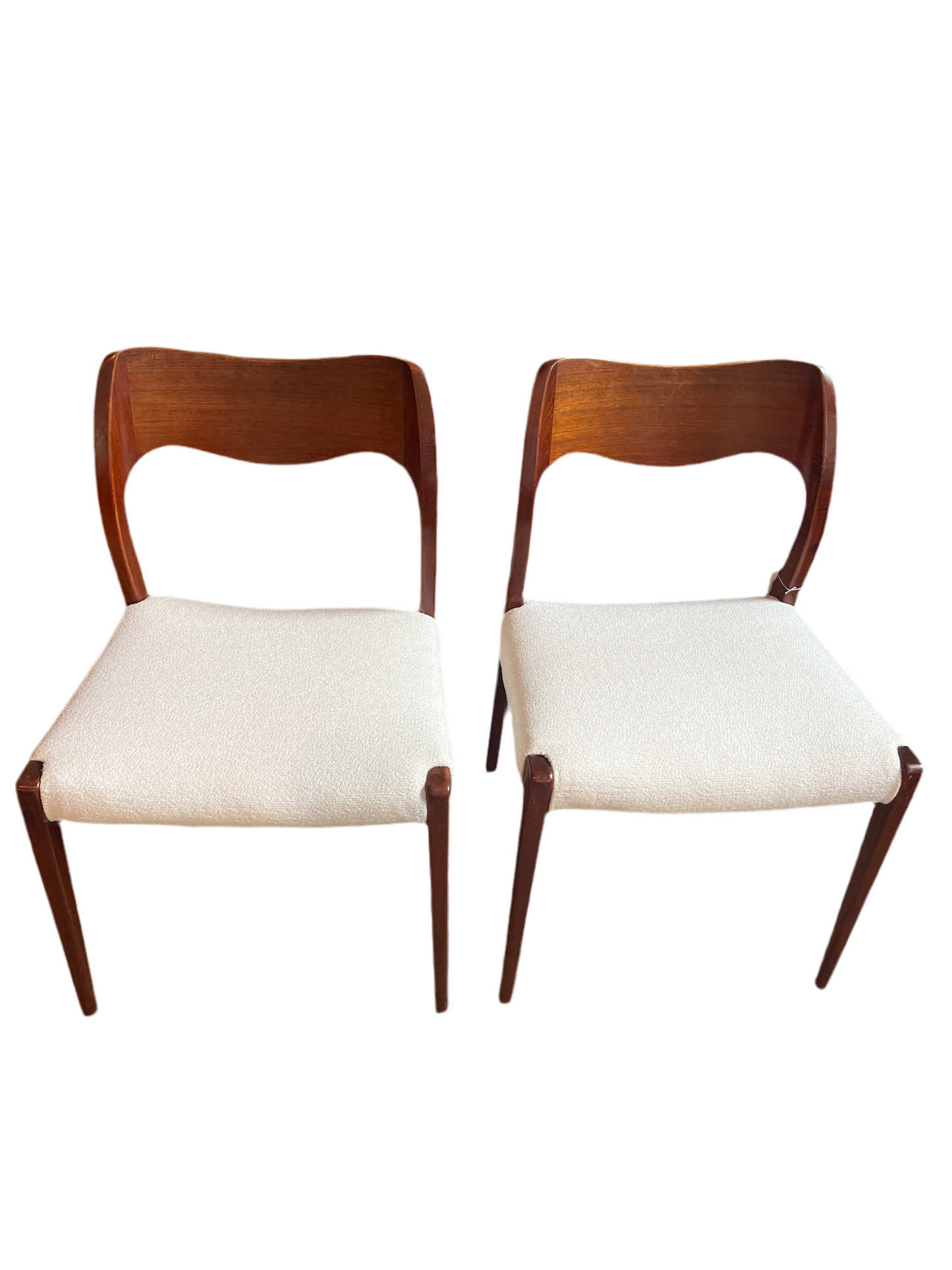 PR NIELS O. MOLLER DINING CHAIRS