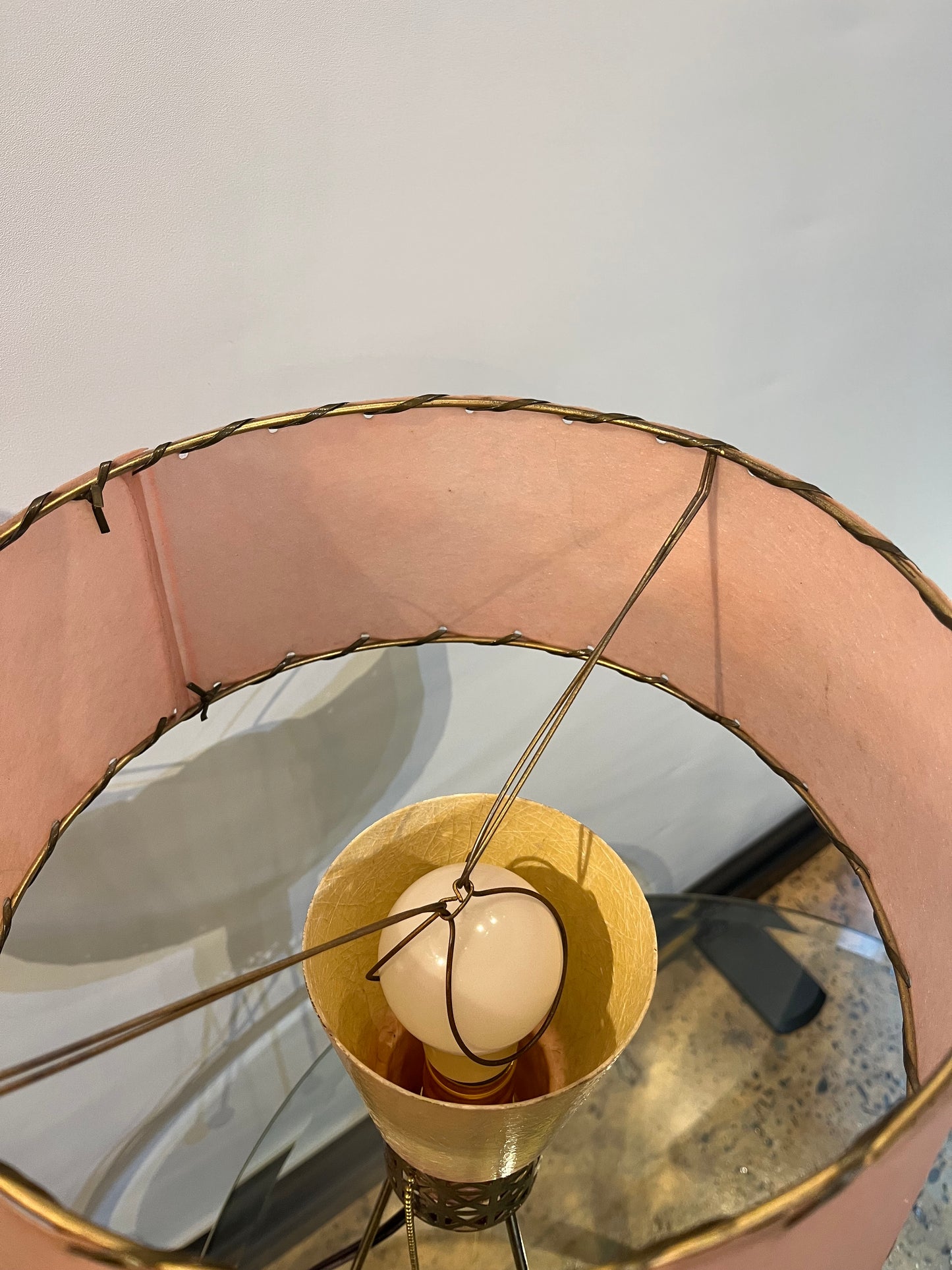 1950S HAIRPIN & FIBERGLASS MINI LAMP