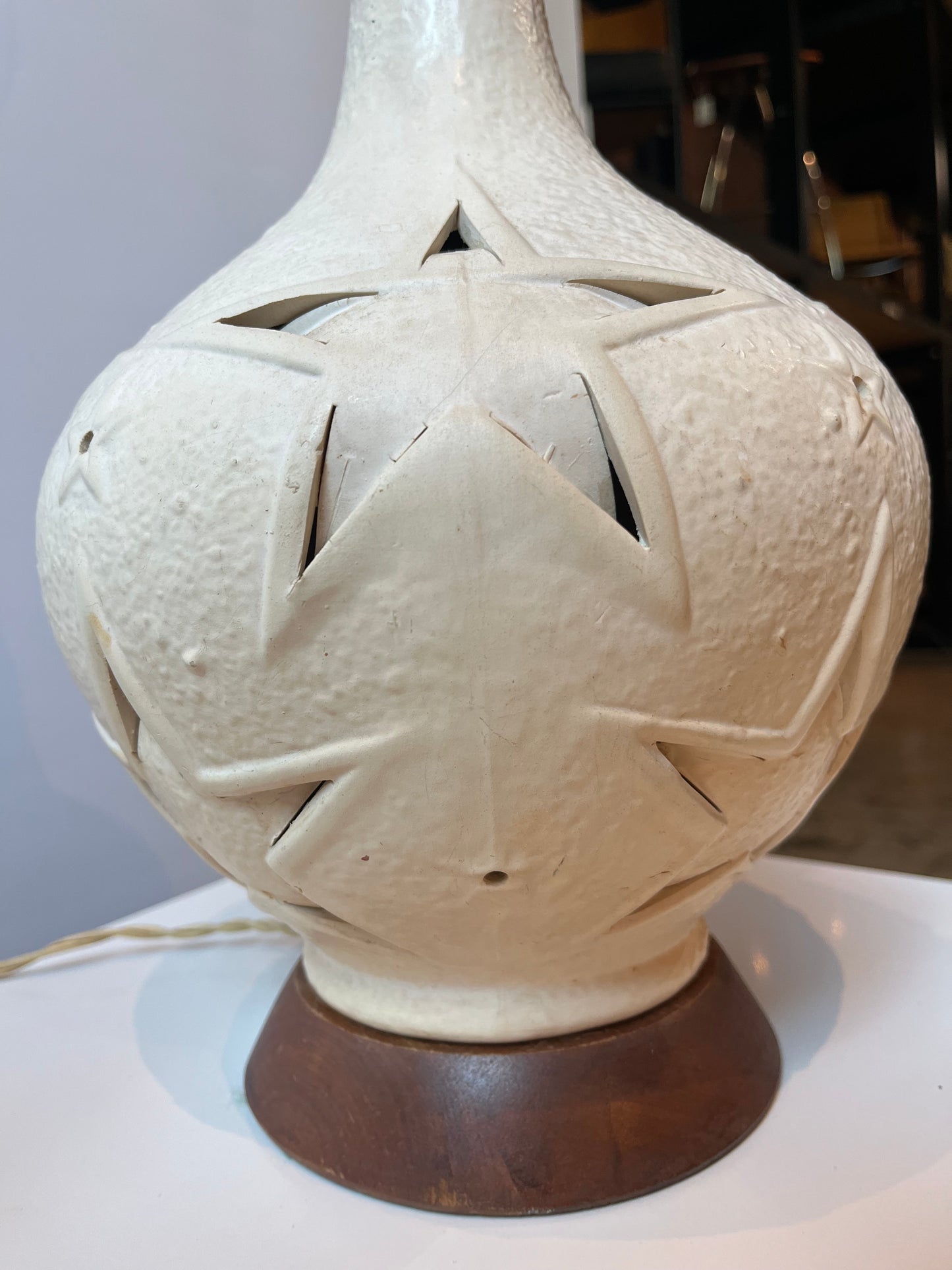 PR OF MCM WOOD/CERAMIC LAMPS