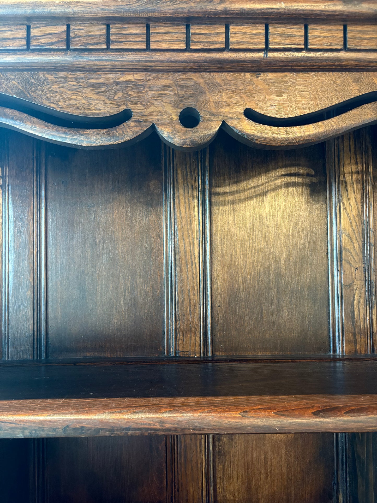 ANTIQUE SIDEBOARD