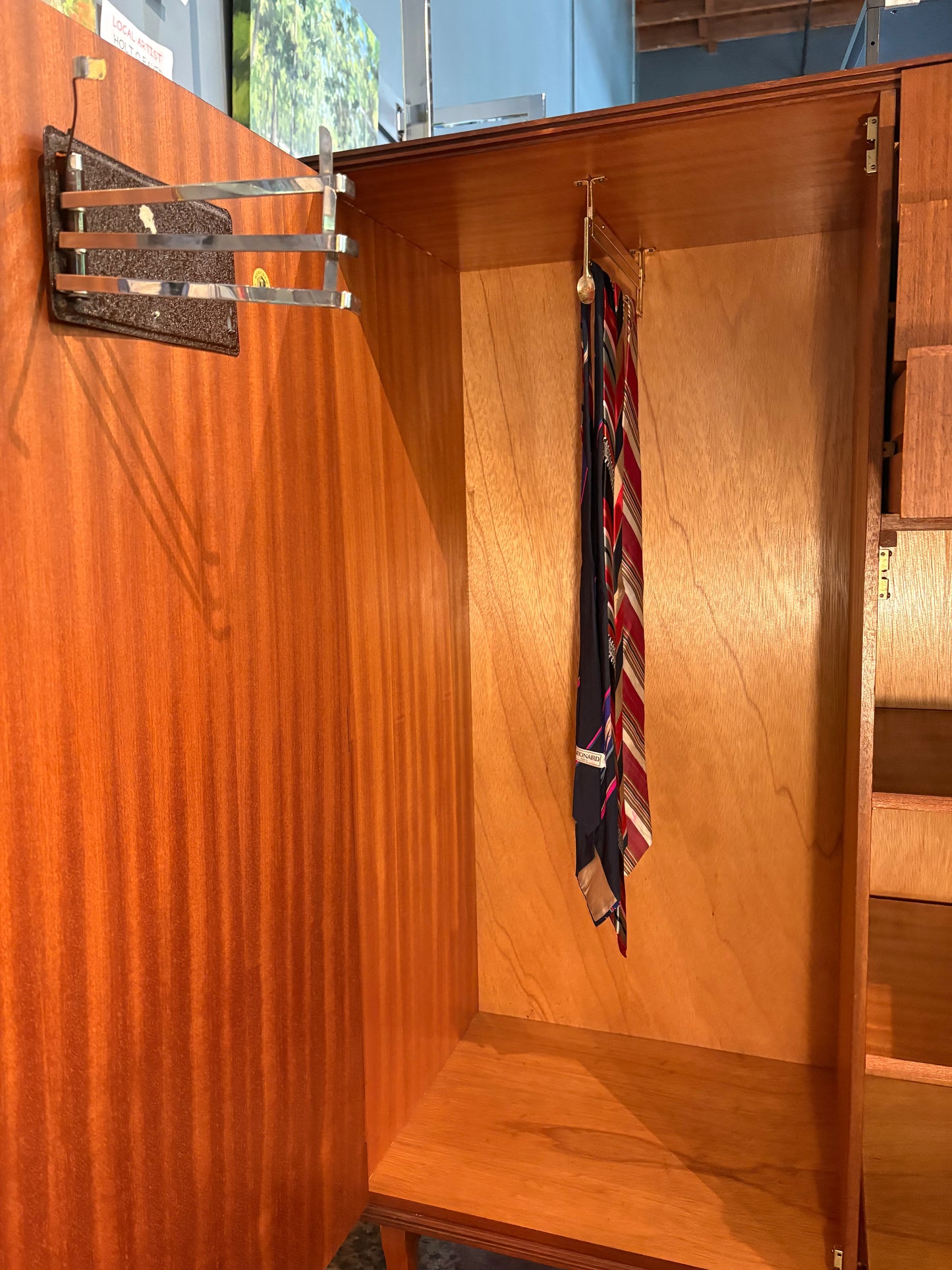 Midcentury Modern Wardrobe by Merdew