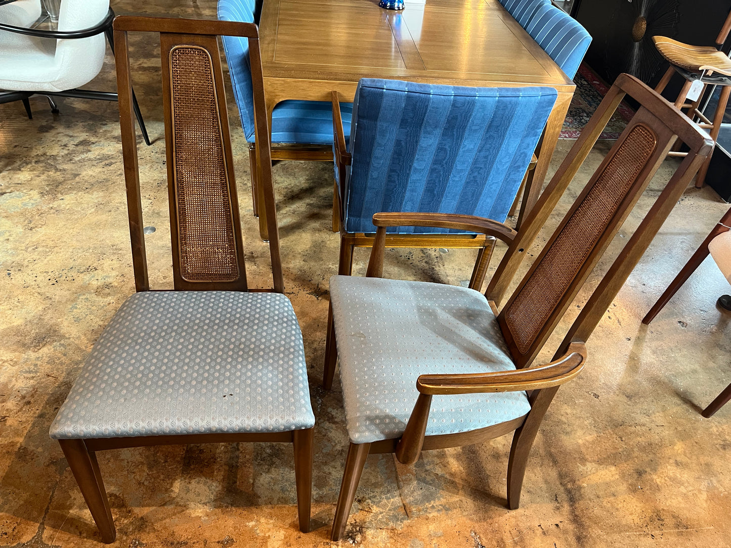 1960S BROYHILL DINING SET
