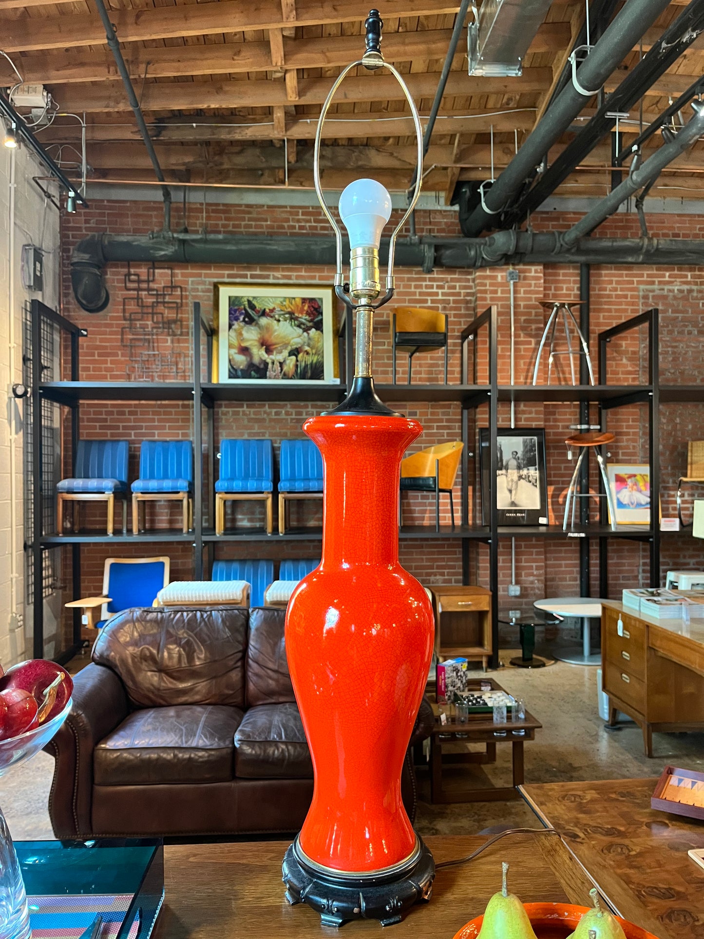VINTAGE MCM LAMP