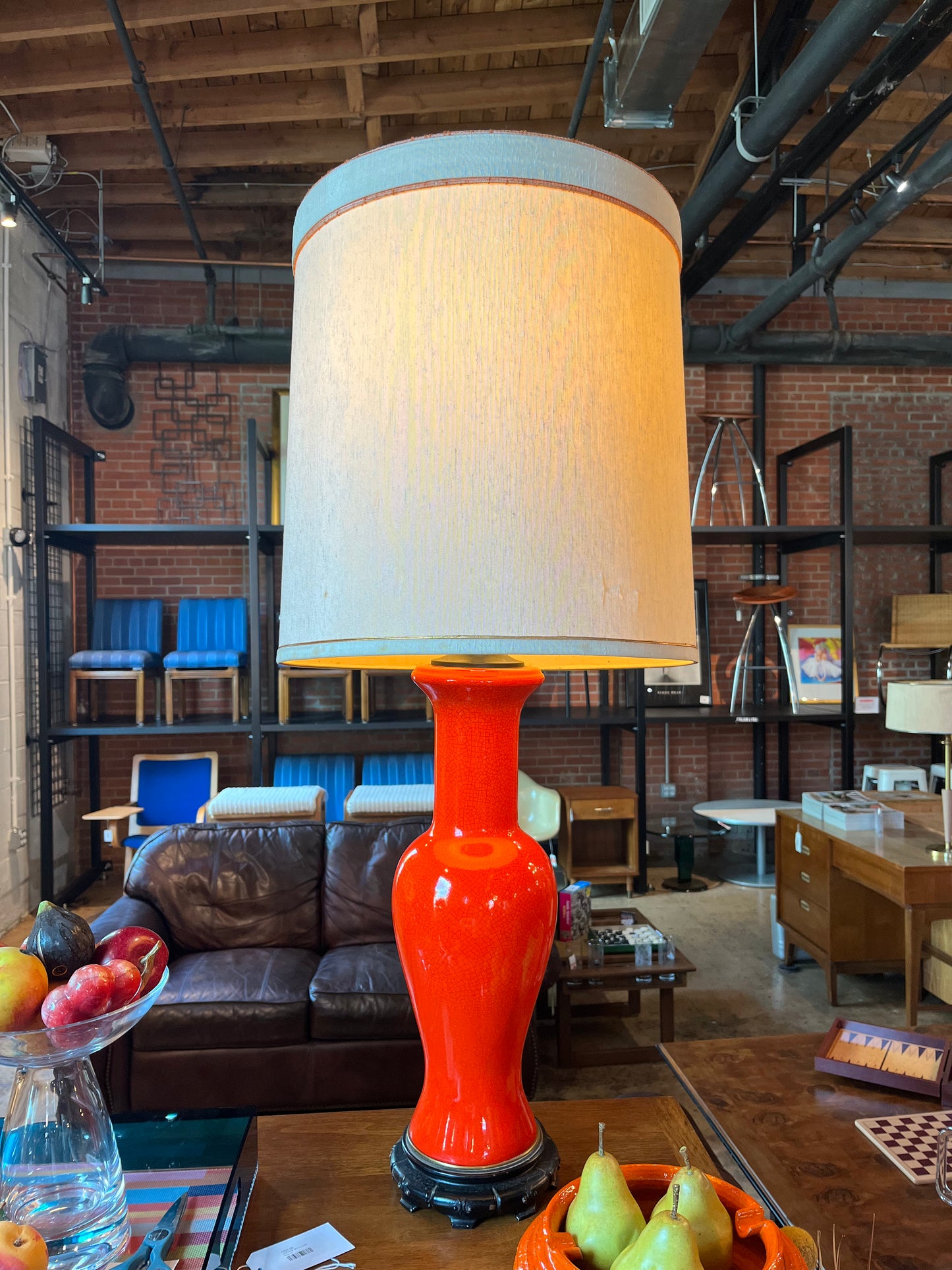 VINTAGE MCM LAMP