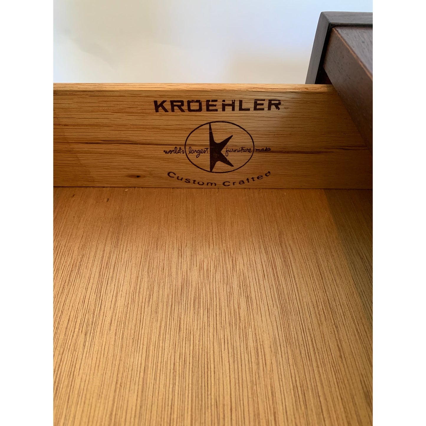 1960s Midcentury Modern Kroehler End Table Magazine Rack