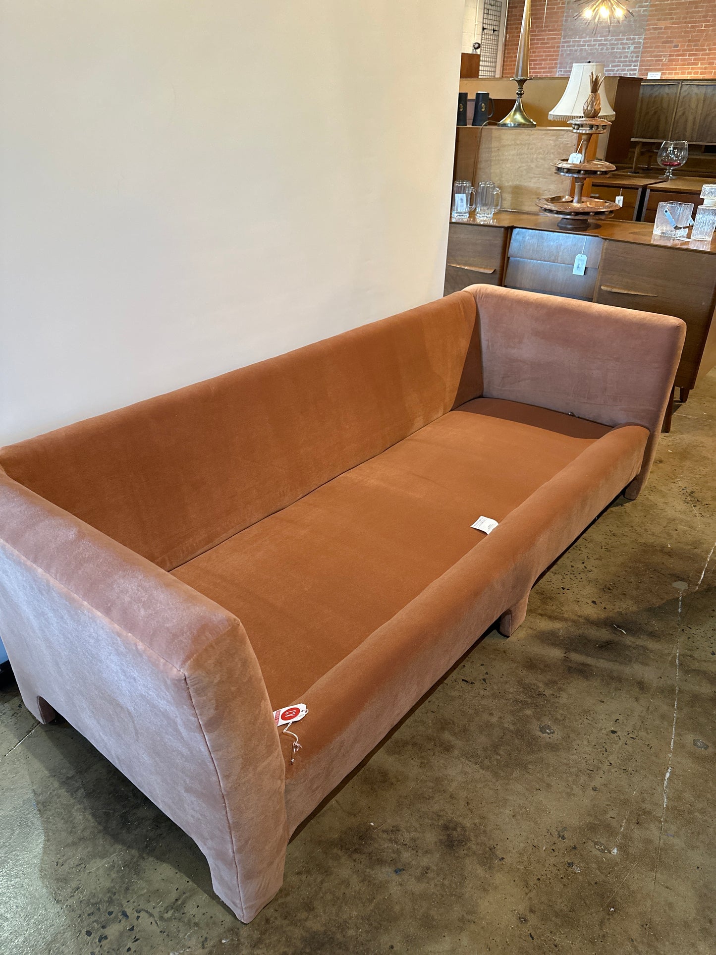 TUXEDO SOFA/PALOMA GRAPEFRUIT