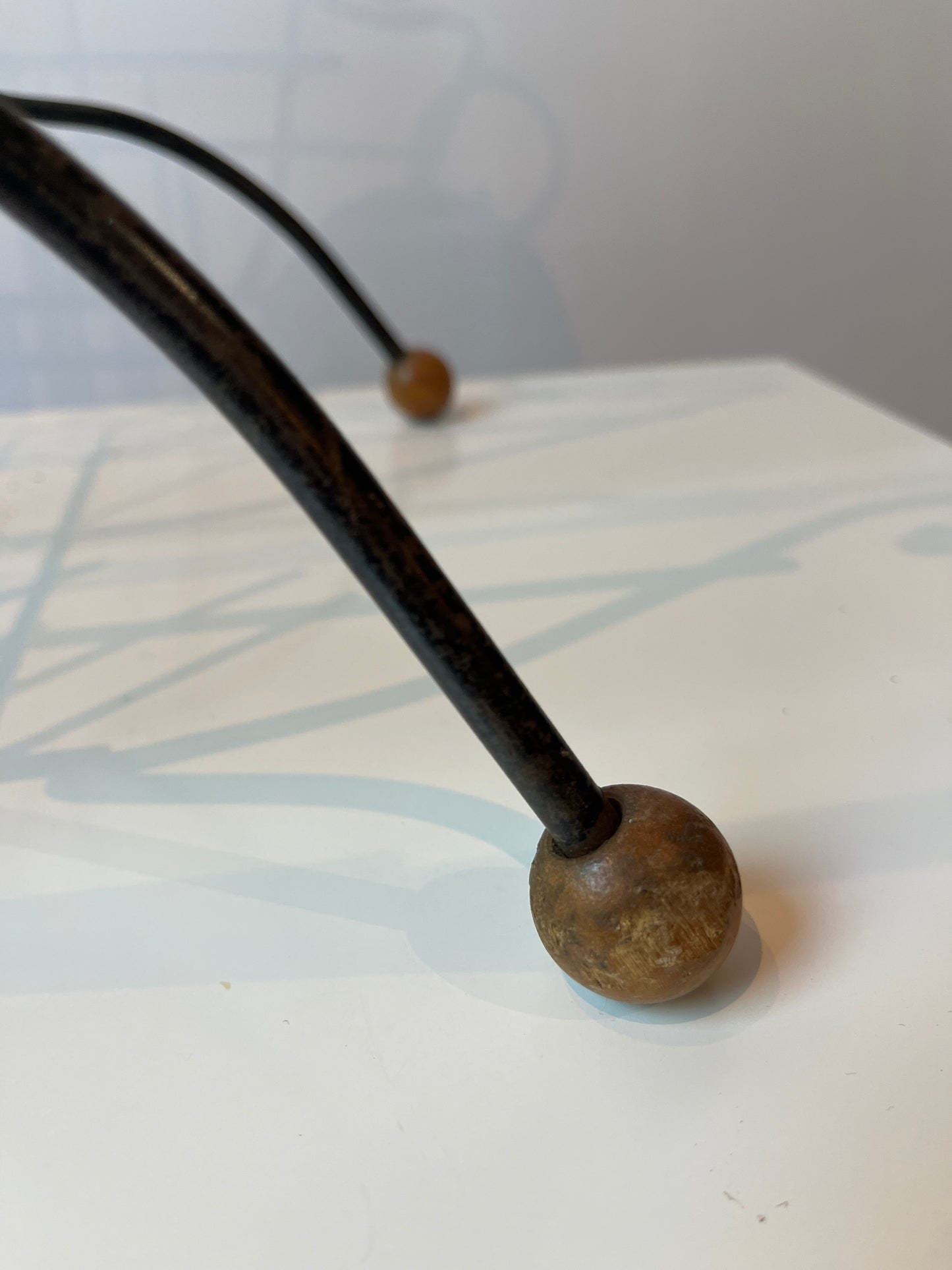 VINTAGE IRON MAGAZINE RACK