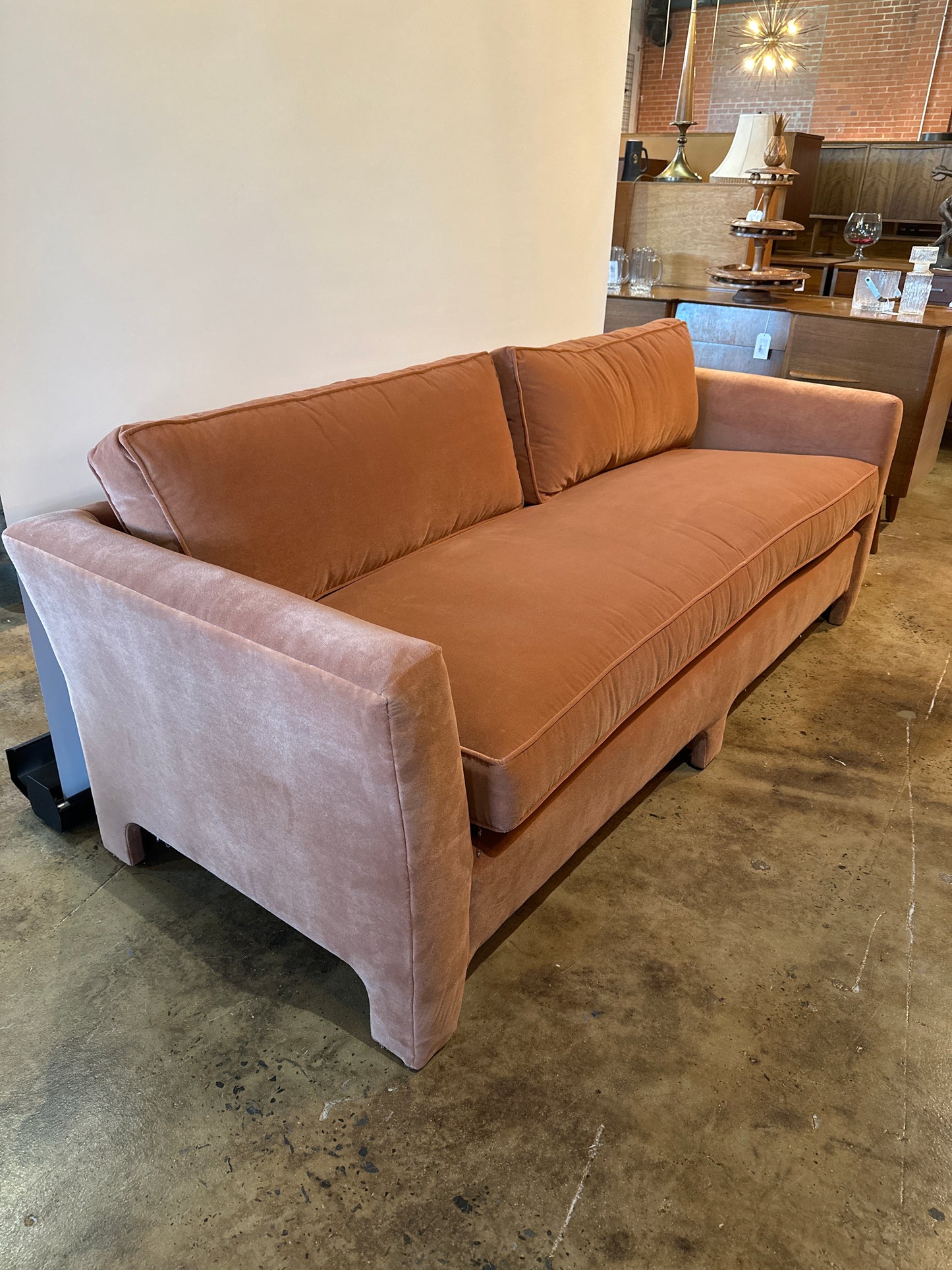 TUXEDO SOFA/PALOMA GRAPEFRUIT