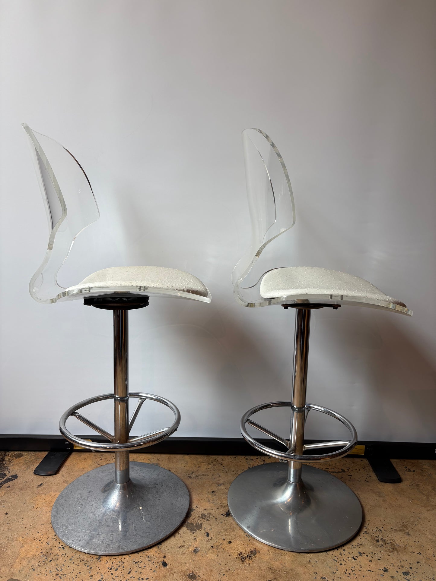 HILL POST MODERN LUCITE BARSTOOLS