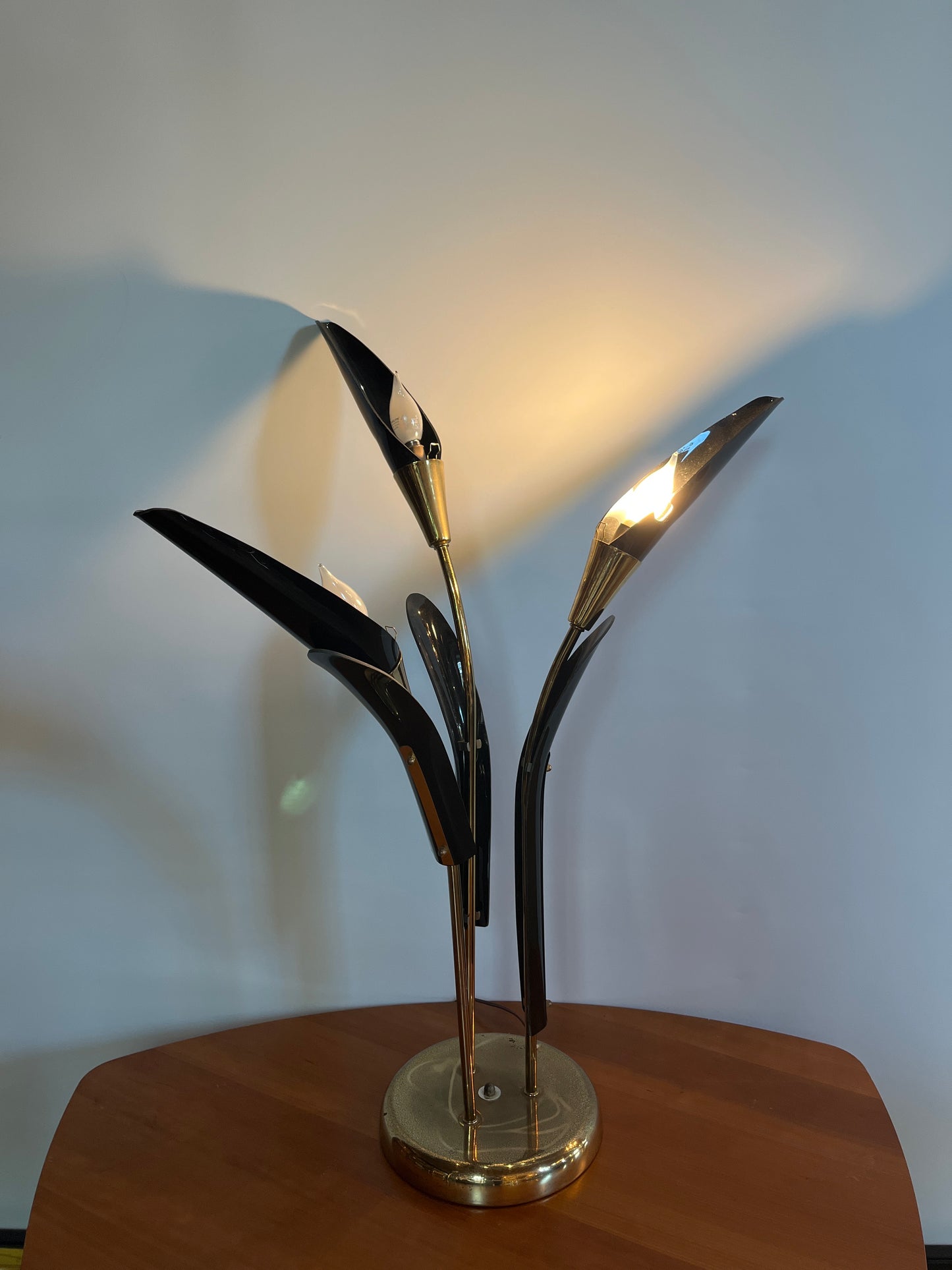 ART DECO LAMP