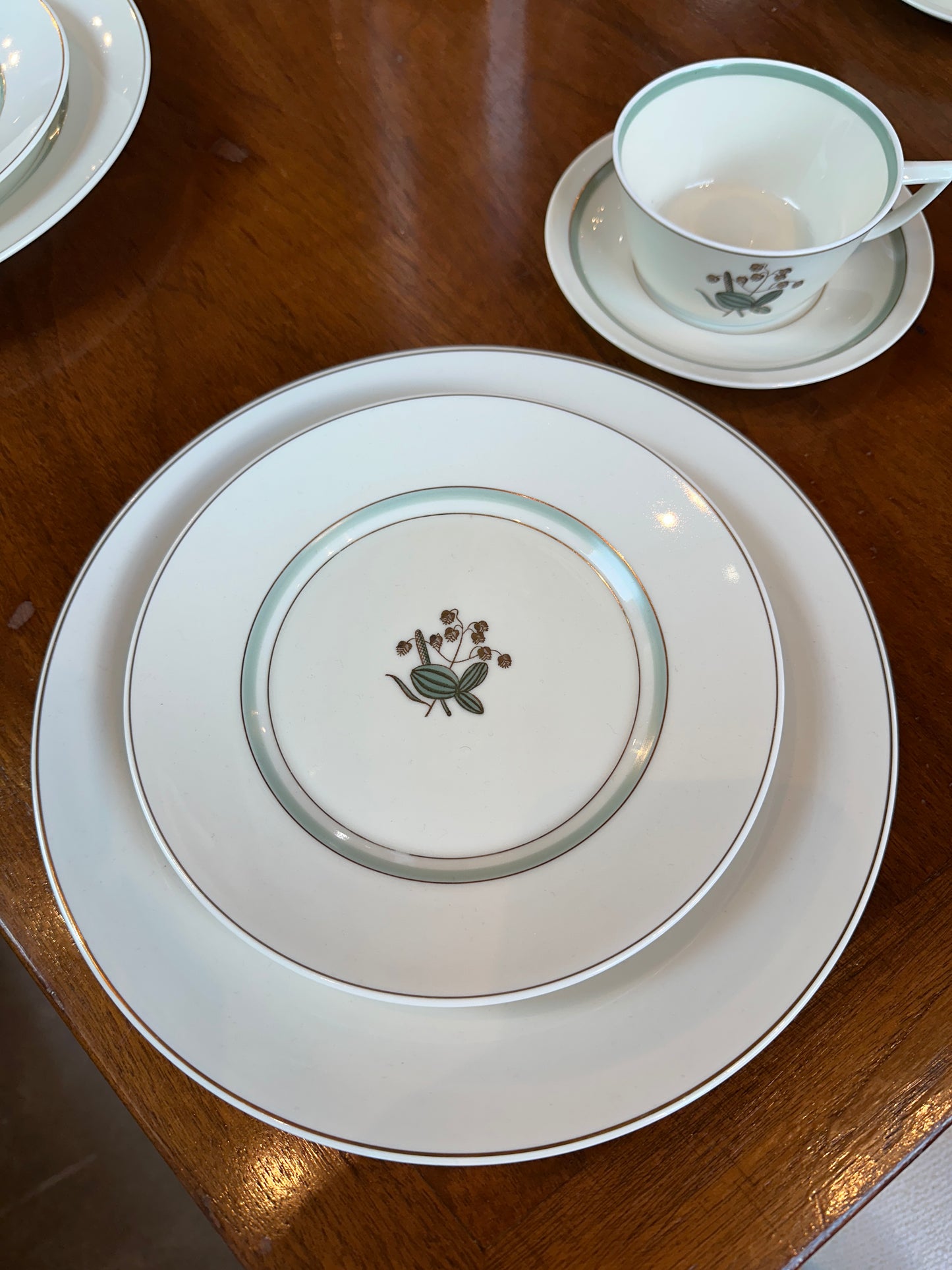 4PC ROYAL COPENHAGEN "QUAKING GRASS" SET