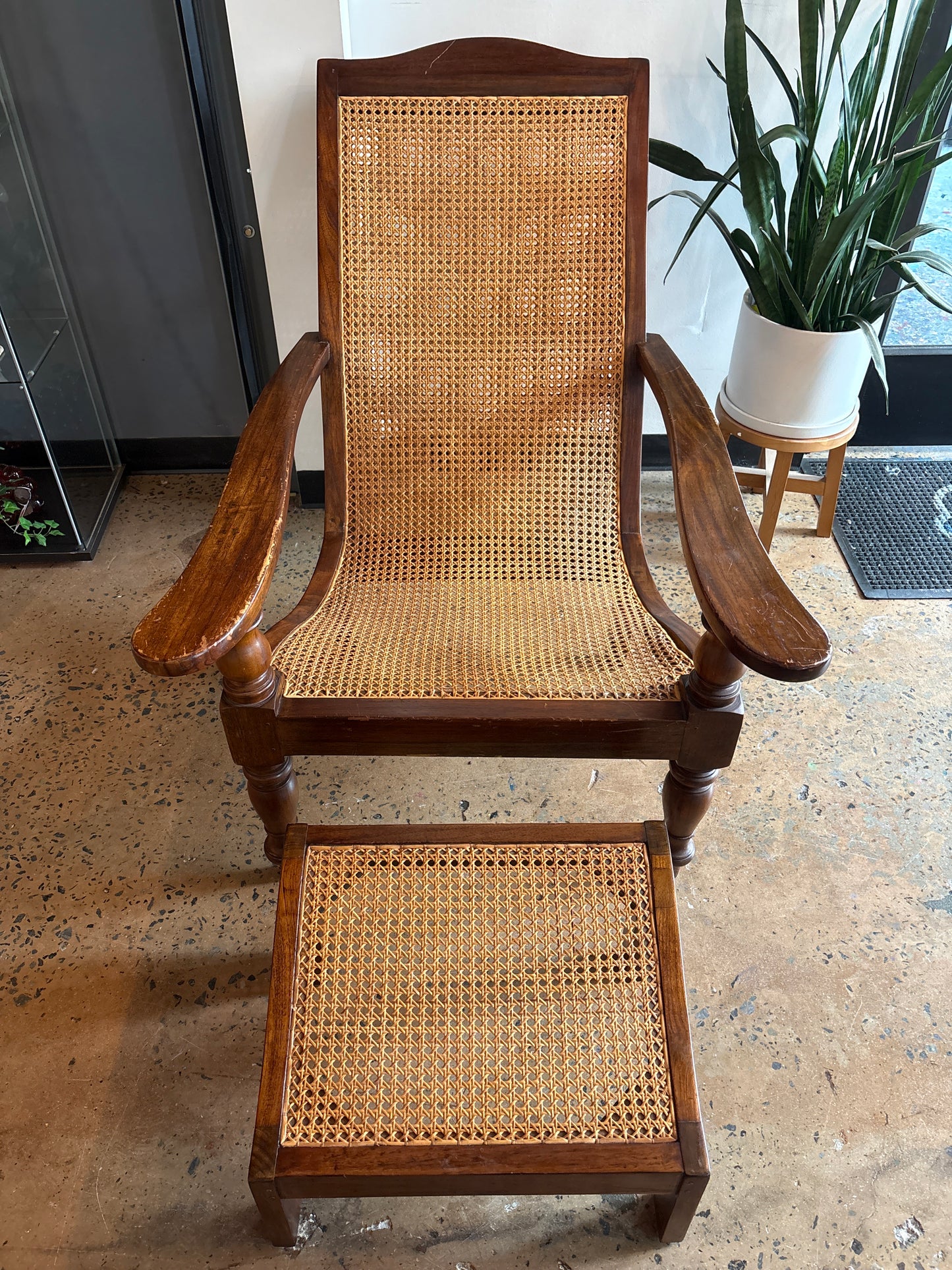 BRITISH COLONIAL CANE LOUNGE CHAIR