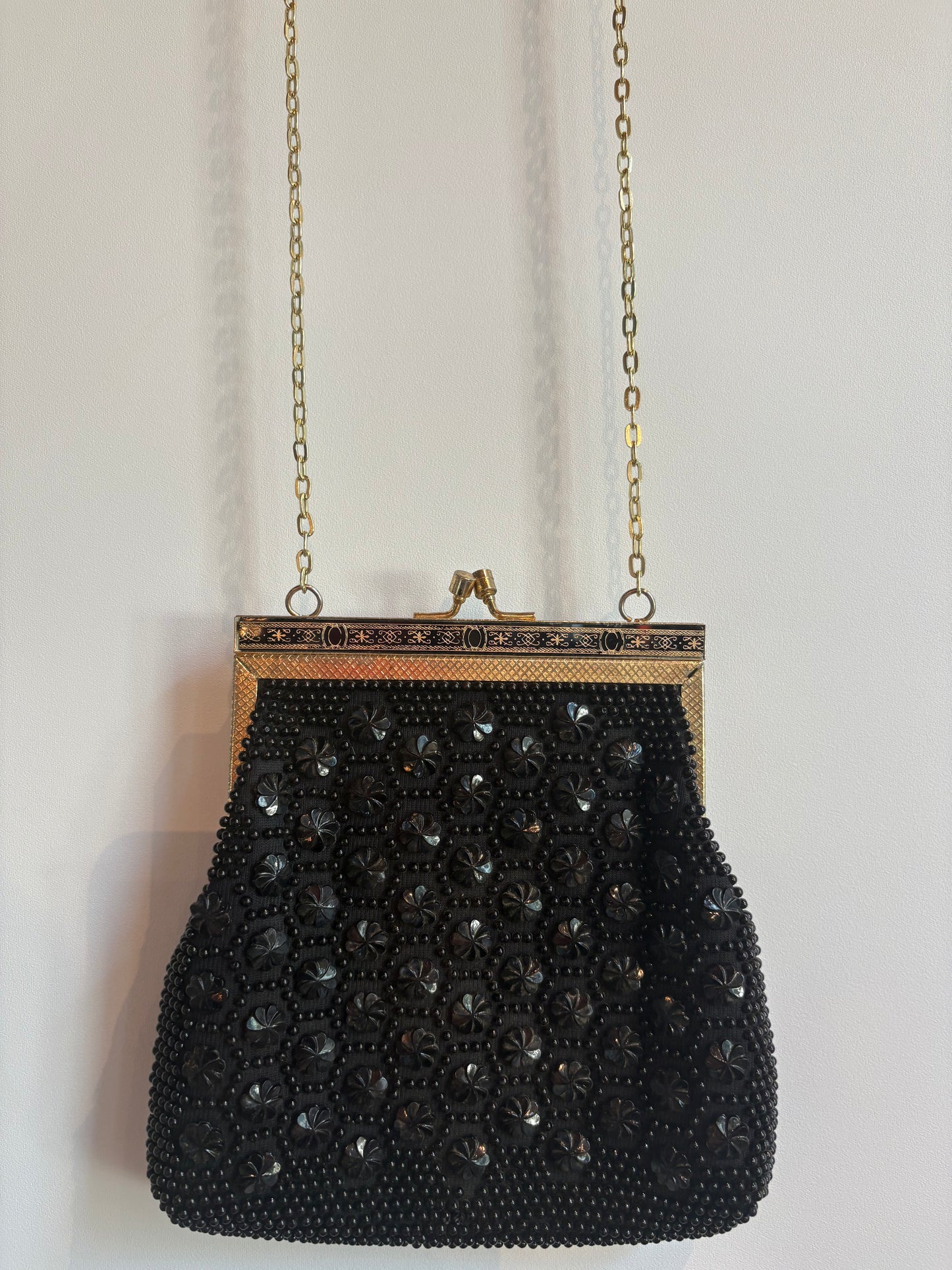 VINTAGE BEADED MADE IN HONG KONG