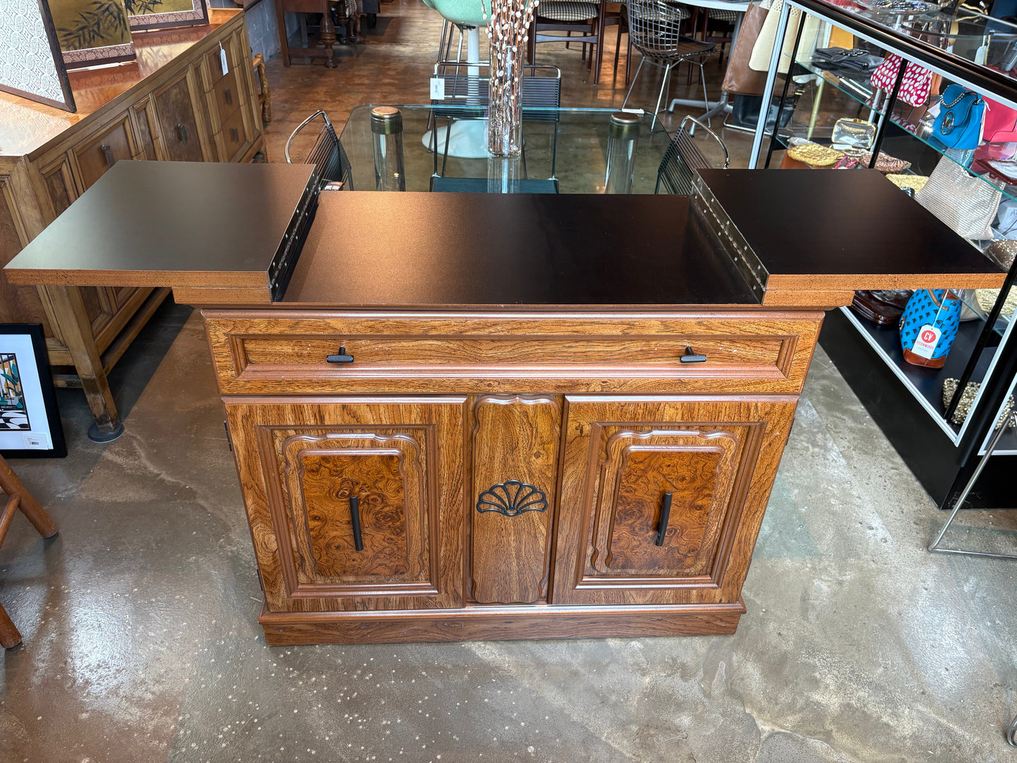 VINTAGE BROYHILL FLIP TOP BAR