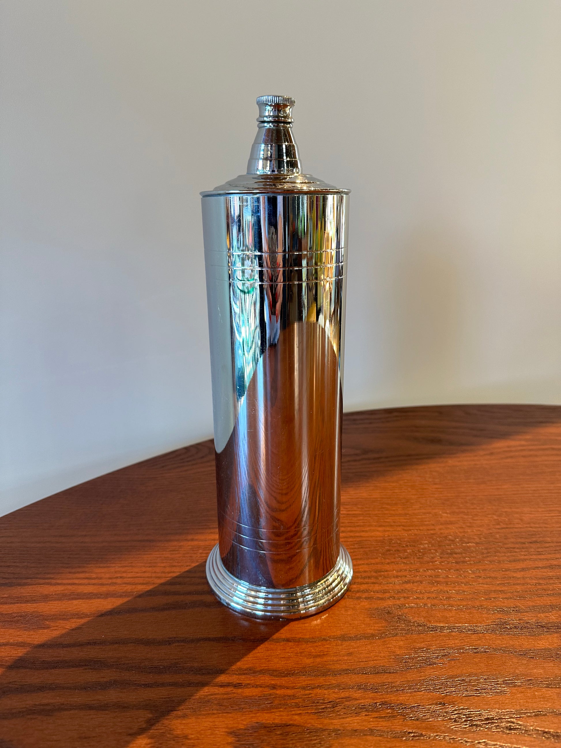 Art Deco Skyscraper Cocktail Shaker by Lehman Brothers