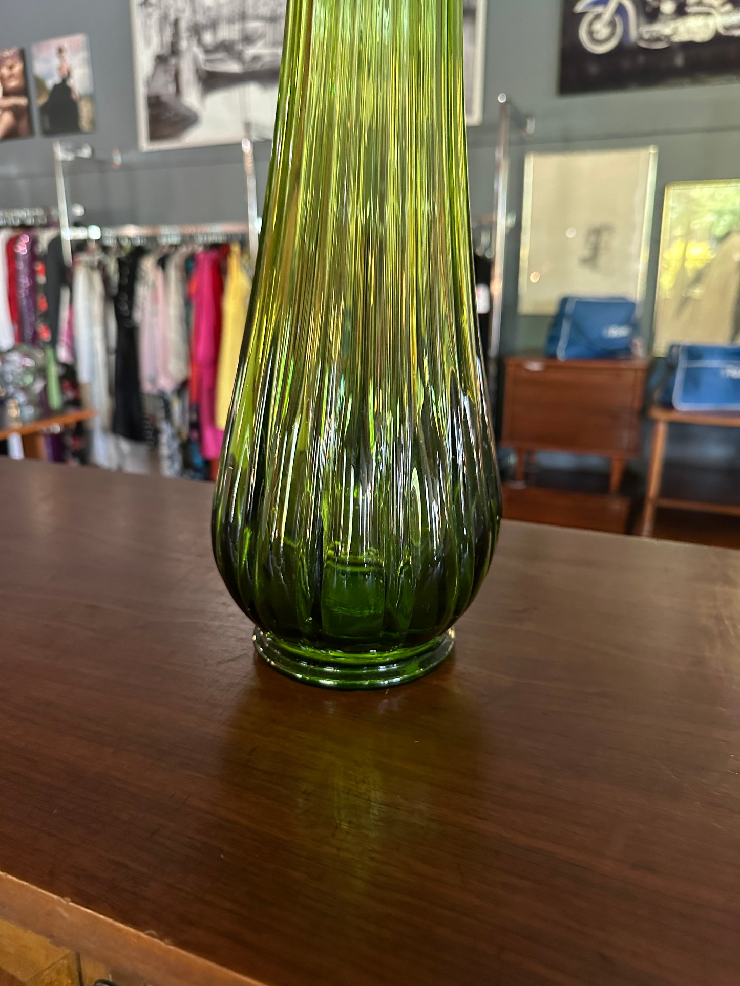 26" LE Smith RARE GREEN SWUNG VASE