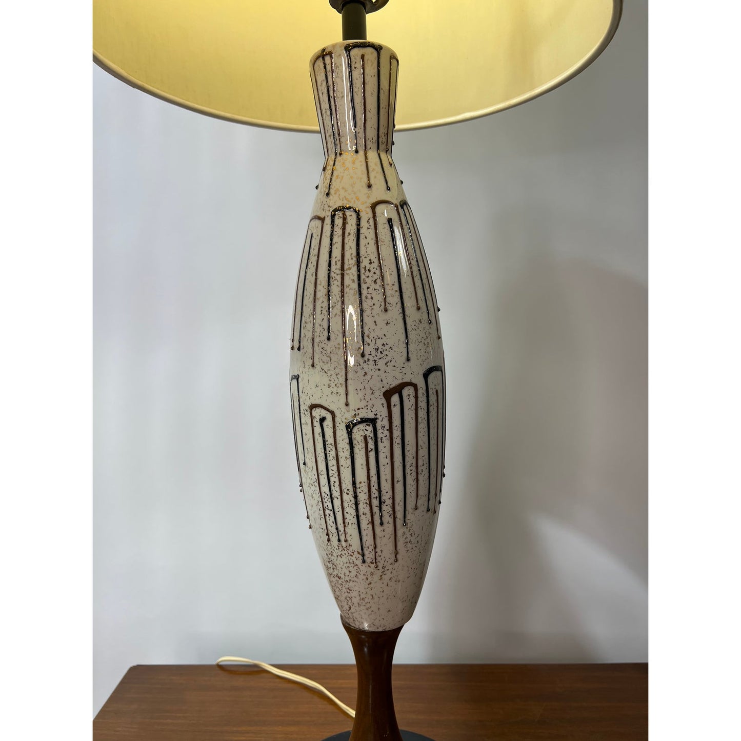 Mid-Century Modern Walnut and Ceramic Table Lamp